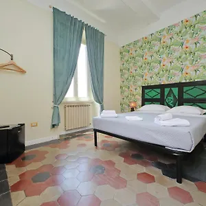 Bed & Breakfast Colosseo Kokedama, Roma